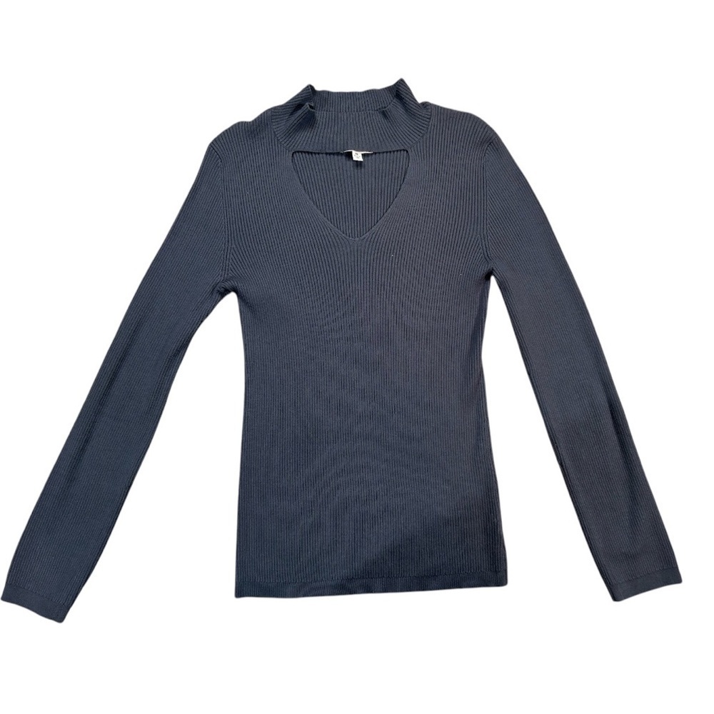 Olive + Oak Key Hole Neck Long Sleeve
